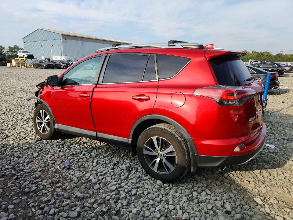 Photo 2 from auction – 2016 TOYOTA RAV4 with VIN 2T3RFREV7GW488044