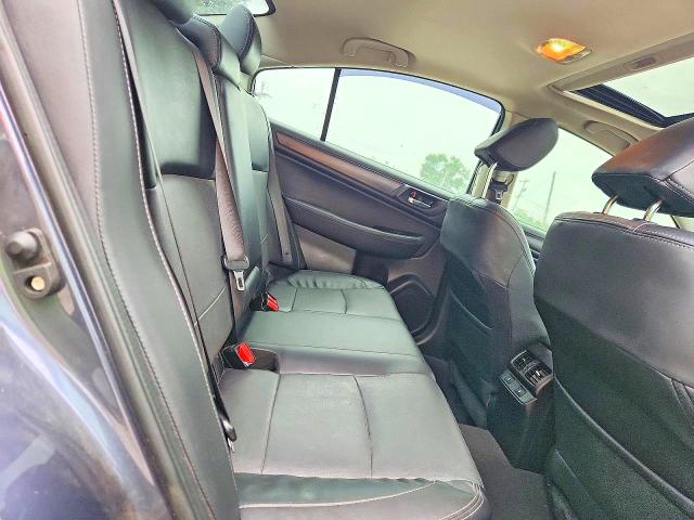 Снимка 10 от търг – 2017 SUBARU LEGACY с VIN 4S3BNAK68H3057963