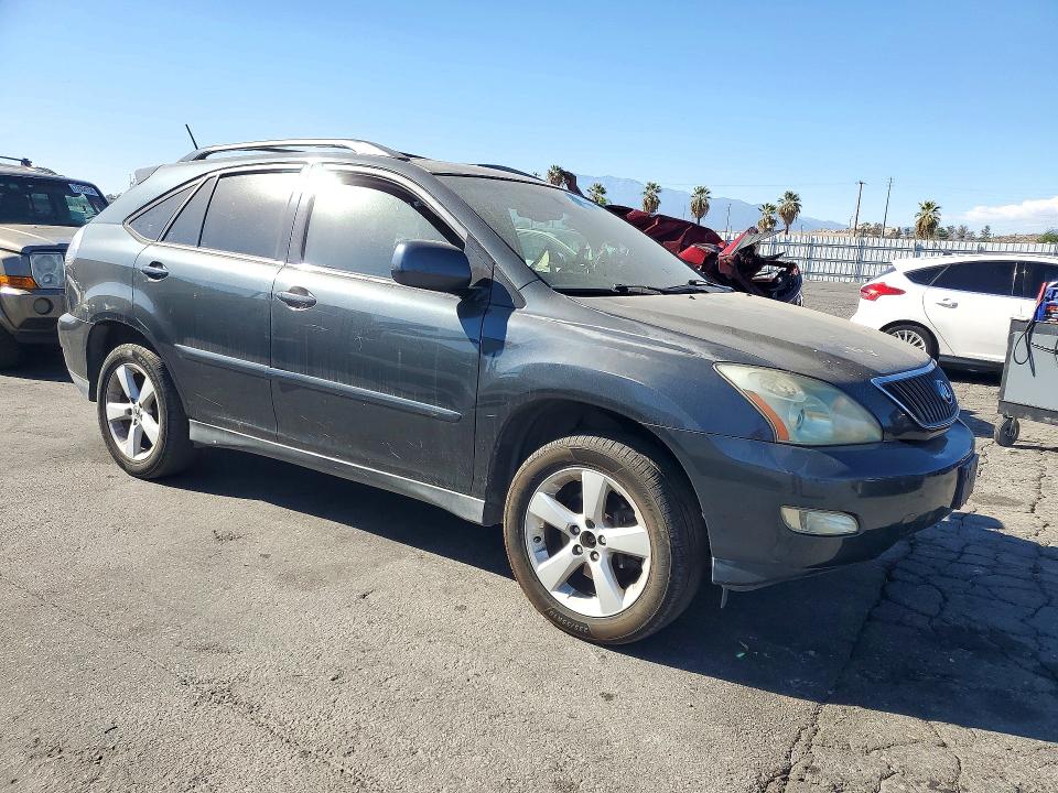 Zdjęcie 4 z aukcji – 2004 LEXUS RX z VIN JTJGA31U140042226