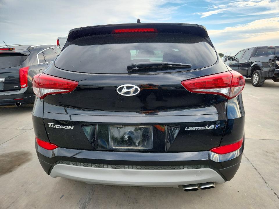Снимка 6 от търг – 2017 HYUNDAI TUCSON с VIN KM8J33A22HU391679