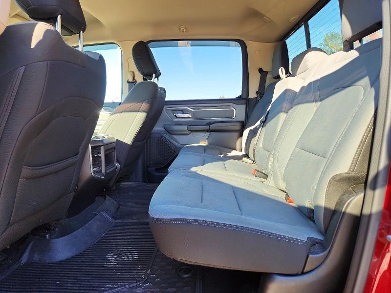 Снимка 10 от търг – 2019 RAM 1500 с VIN 1C6SRFMTXKN552253