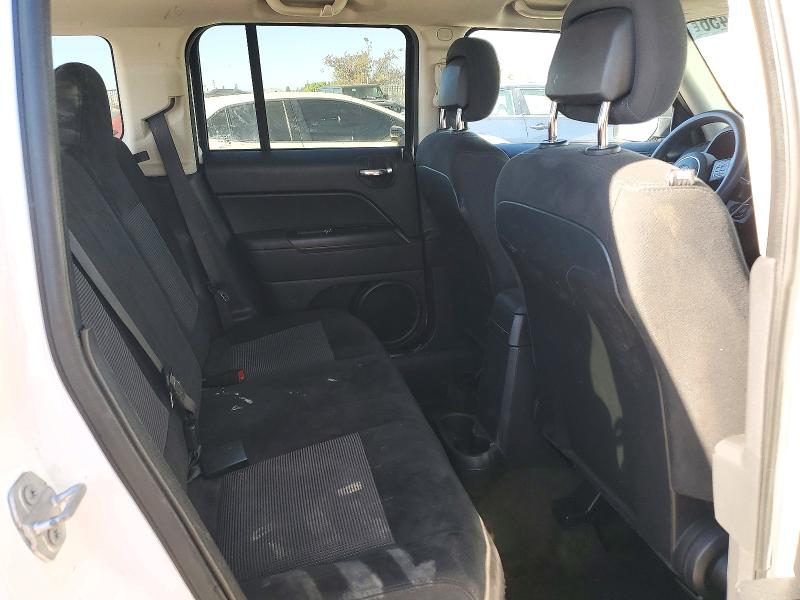 Снимка 11 от търг – 2016 JEEP PATRIOT с VIN 1C4NJPBA0GD735291