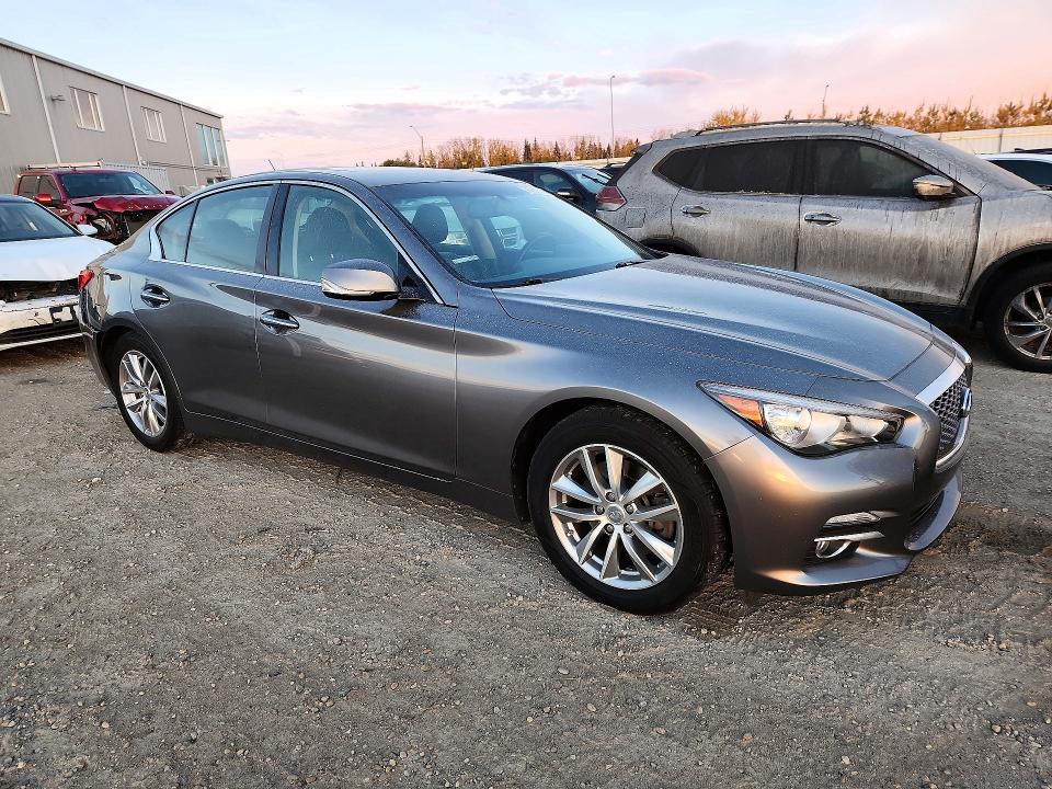 Снимка 4 от търг – 2016 INFINITI Q50 с VIN JN1CV7AR2GM253525