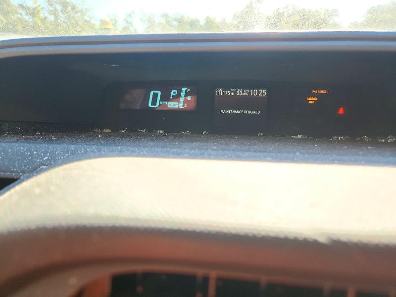 Photo 9 from auction – 2014 TOYOTA PRIUS C with VIN JTDKDTB39E1066053
