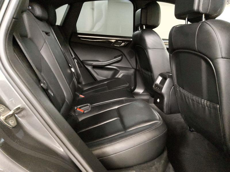 Снимка 11 от търг – 2015 PORSCHE MACAN с VIN WP1AB2A50FLB60146