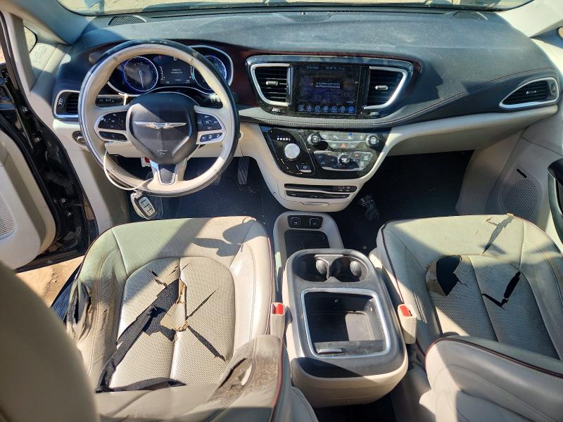 Photo 8 from auction – 2017 CHRYSLER PACIFICA with VIN 2C4RC1GG1HR668804