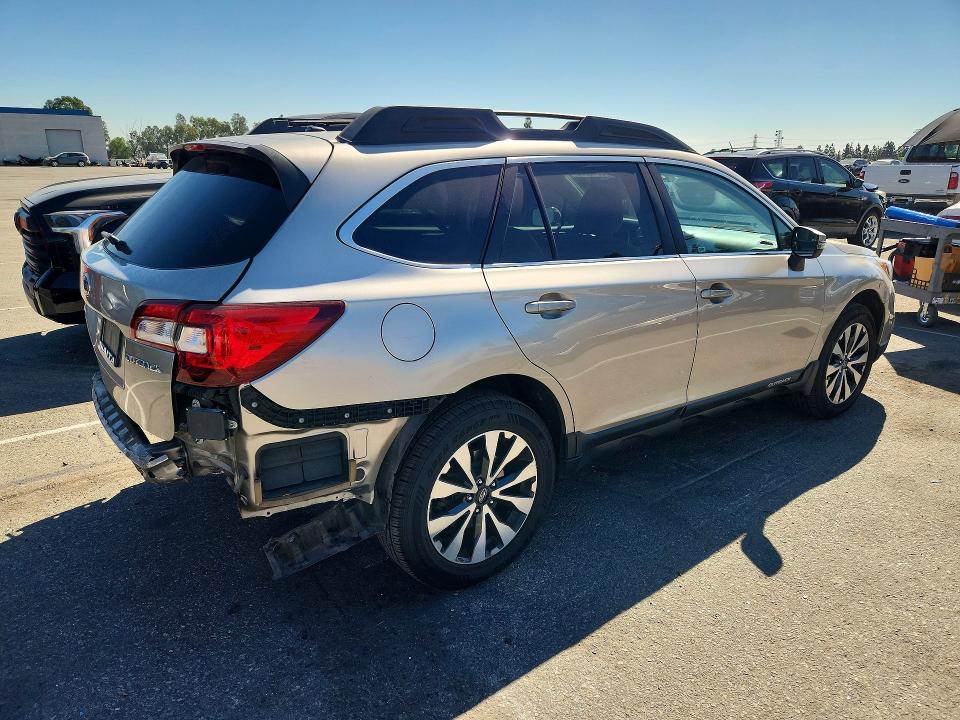 Снимка 3 от търг – 2015 SUBARU OUTBACK с VIN 4S4BSALC3F3360798