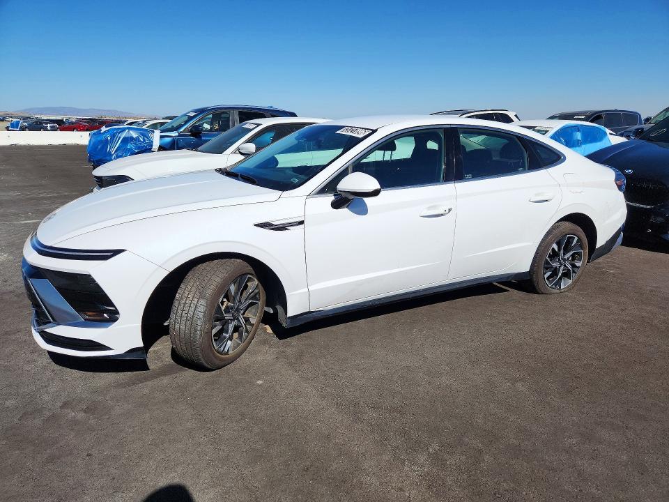Photo 1 from auction – 2025 HYUNDAI SONATA with VIN KMHL64JA9SA438809