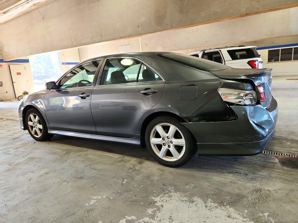 Снимка 2 от търг – 2007 TOYOTA CAMRY с VIN 4T1BE46K37U704198