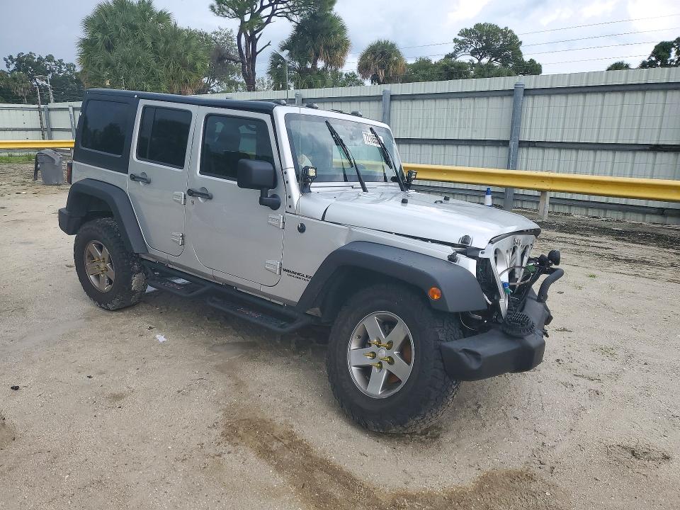 Снимка 4 от търг – 2012 JEEP WRANGLER UNLIMITED с VIN 1C4BJWFGXCL143022