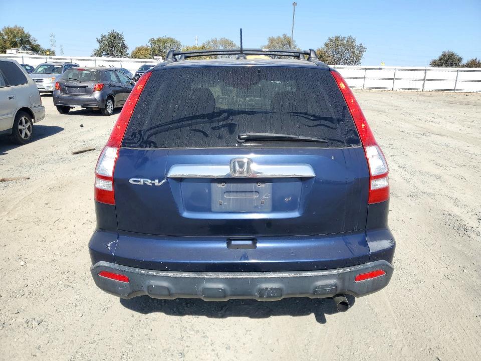 Снимка 6 от търг – 2008 HONDA CR-V с VIN JHLRE487X8C043209