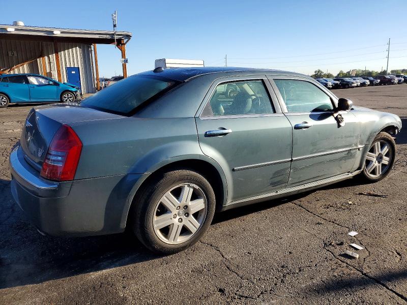 Снимка 3 от търг – 2005 CHRYSLER 300C с VIN 2C3AK63H05H626738