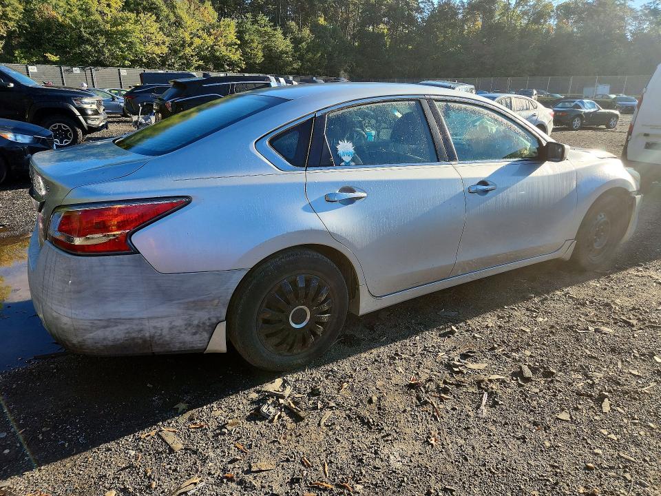 Снимка 3 от търг – 2014 NISSAN ALTIMA с VIN 1N4AL3AP2EC100413