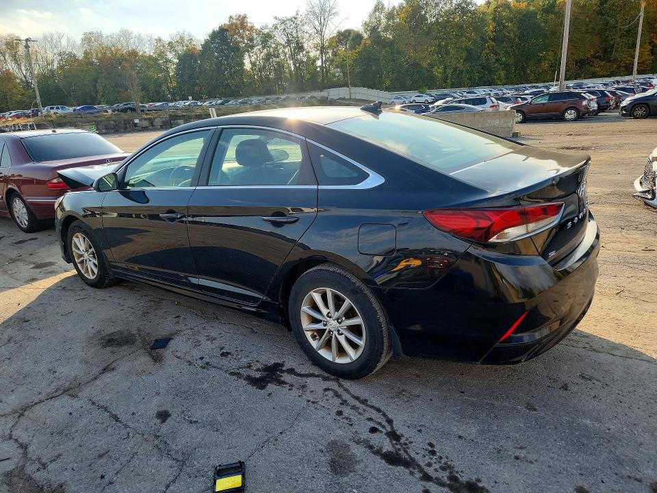 Photo 2 from auction – 2019 HYUNDAI SONATA with VIN 5NPE24AF7KH811388