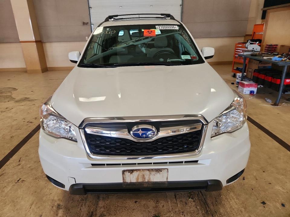 Photo 5 from auction – 2015 SUBARU FORESTER with VIN JF2SJADC8FH589472