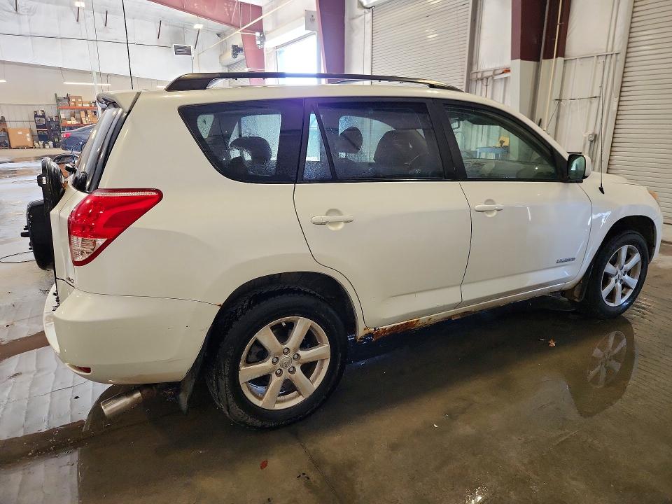 Снимка 3 от търг – 2006 TOYOTA RAV4 с VIN JTMBK31V865011760