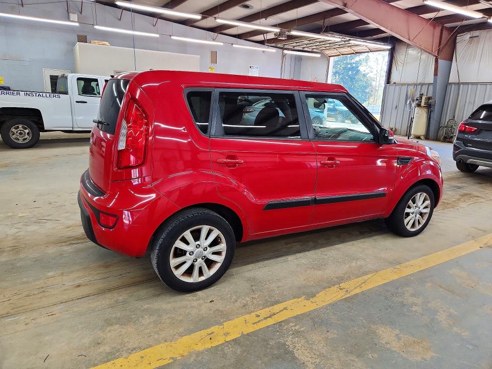 Снимка 3 от търг – 2012 KIA SOUL с VIN KNDJT2A66C7403499