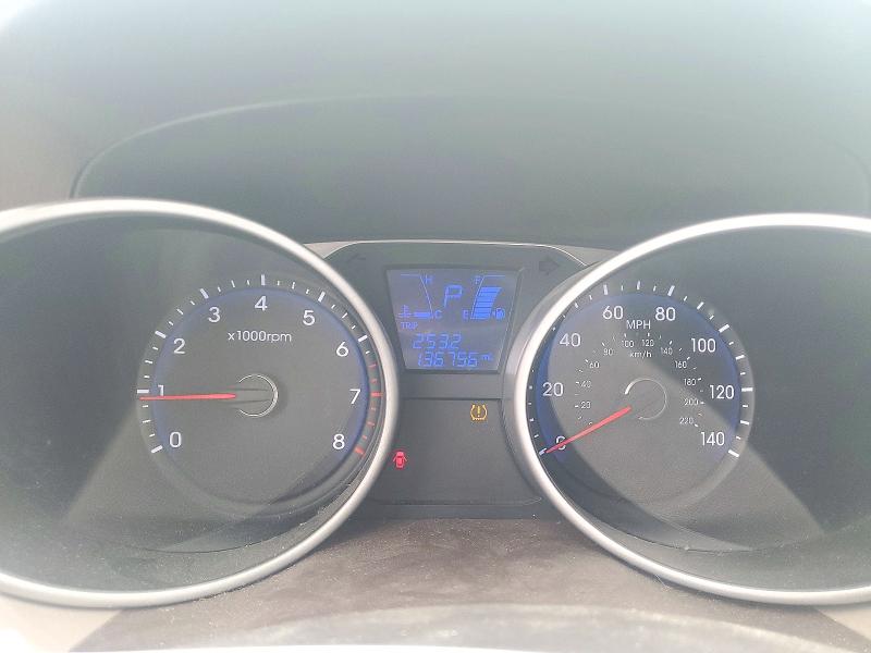 Photo 9 from auction – 2013 HYUNDAI TUCSON with VIN KM8JU3AC3DU685611
