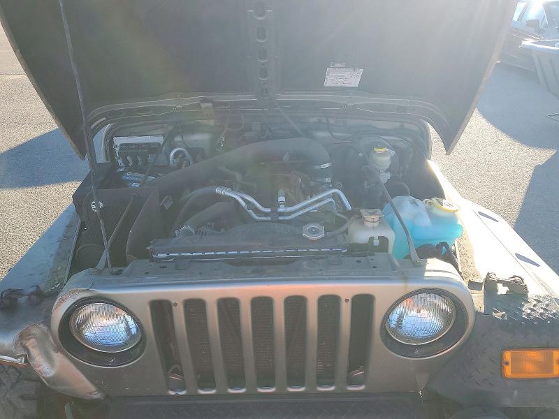Снимка 11 от търг – 2005 JEEP WRANGLER / TJ с VIN 1J4FA49S25P386254