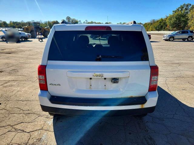 Снимка 6 от търг – 2014 JEEP PATRIOT с VIN 1C4NJRBB2ED842747