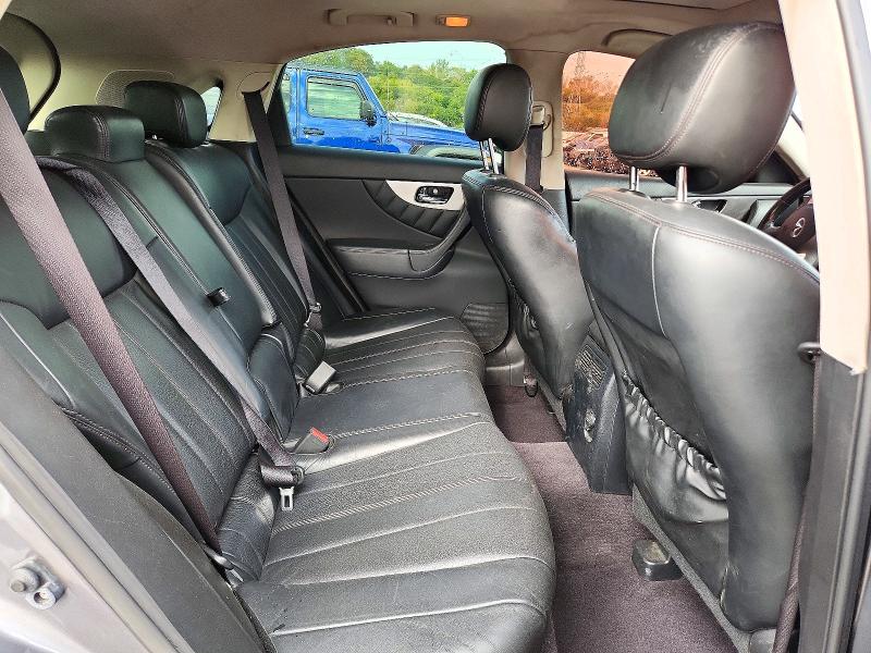 Снимка 10 от търг – 2017 INFINITI QX70 с VIN JN8CS1MU3HM143348