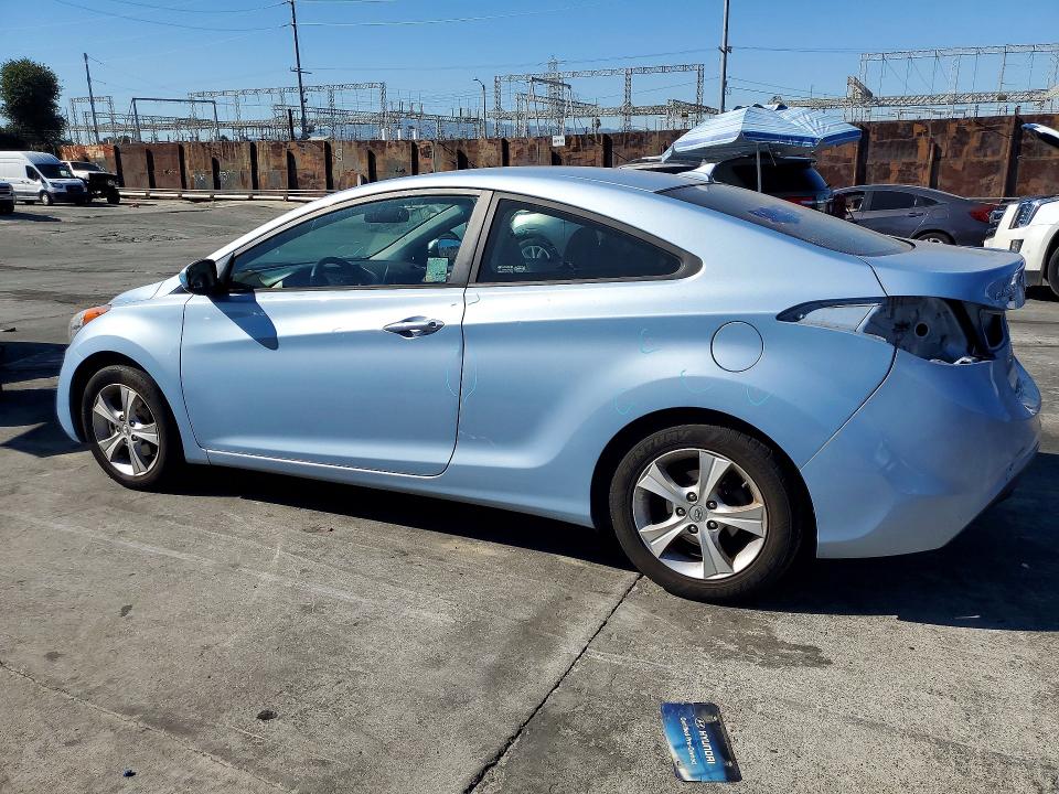 Снимка 2 от търг – 2013 HYUNDAI ELANTRA COUPE с VIN KMHDH6AE9DU004405