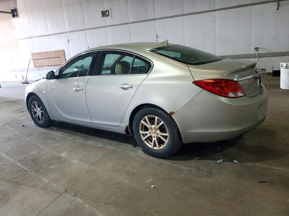 Zdjęcie 2 z aukcji – 2011 BUICK REGAL z VIN W04GP5EC3B1085398