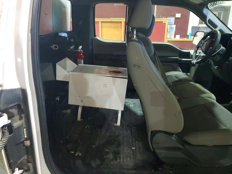 Photo 10 from auction – 2018 FORD F150 with VIN 1FTEX1CB8JKD59378