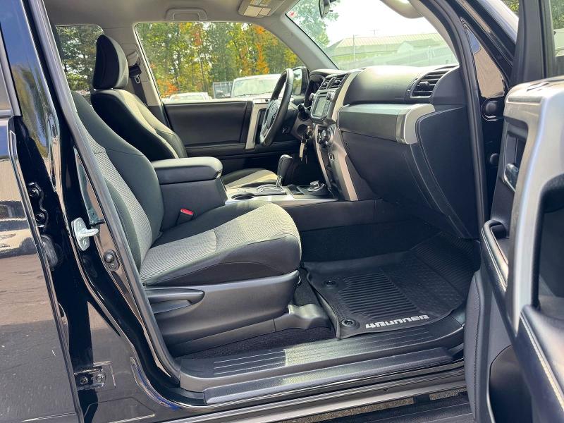 Снимка 8 от търг – 2019 TOYOTA 4RUNNER с VIN JTEBU5JRXK5721189