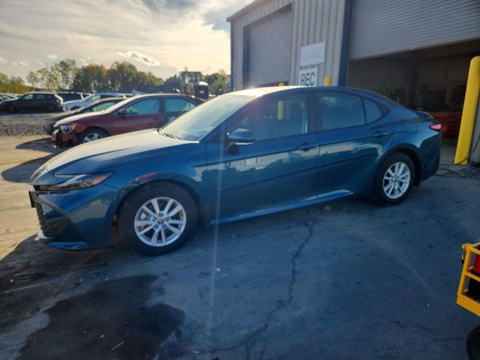 TOYOTA CAMRY 2026 с VIN 4T1DAACK1TU682476 - Фото с аукциона