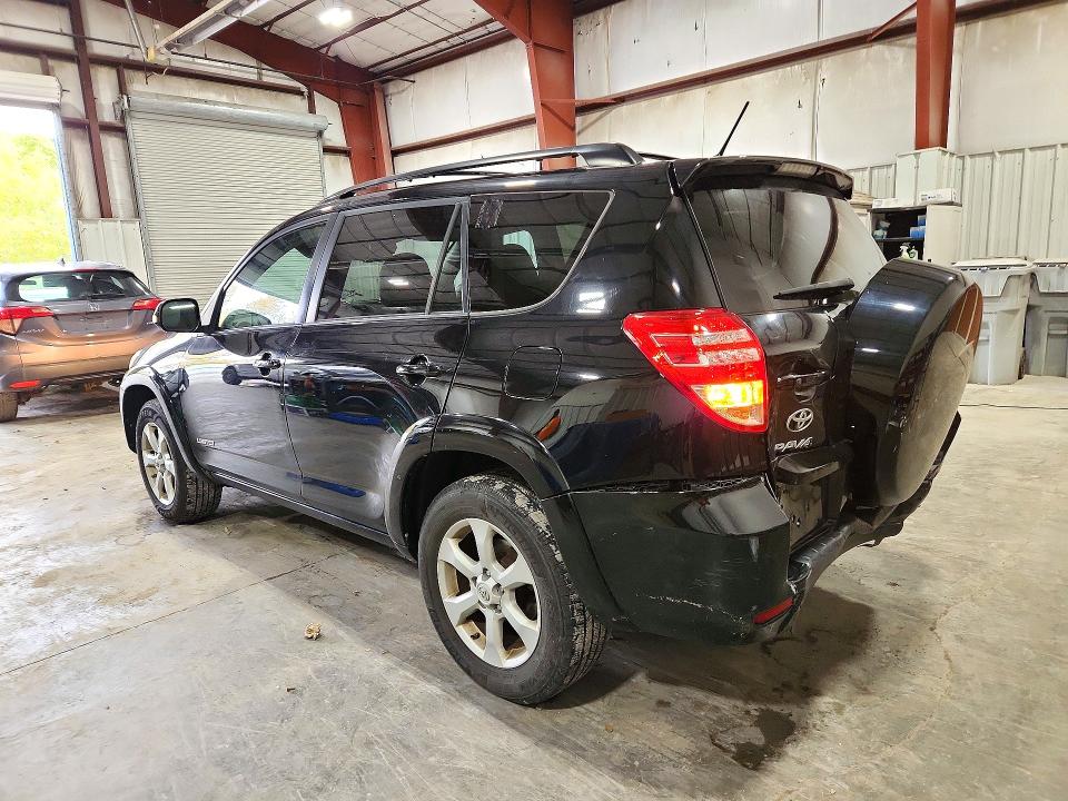 Снимка 2 от търг – 2011 TOYOTA RAV4 с VIN 2T3DK4DV0BW048346