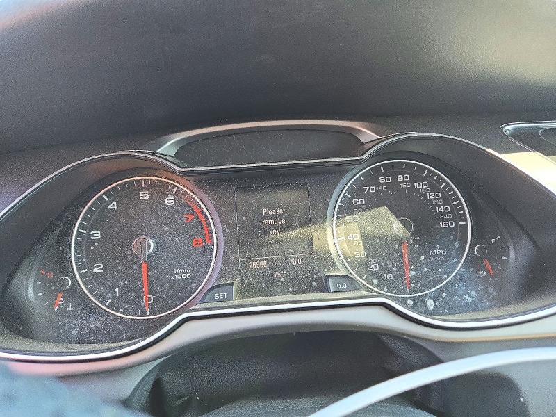 Снимка 9 от търг – 2014 AUDI A4 с VIN WAUFFAFLXEA043503