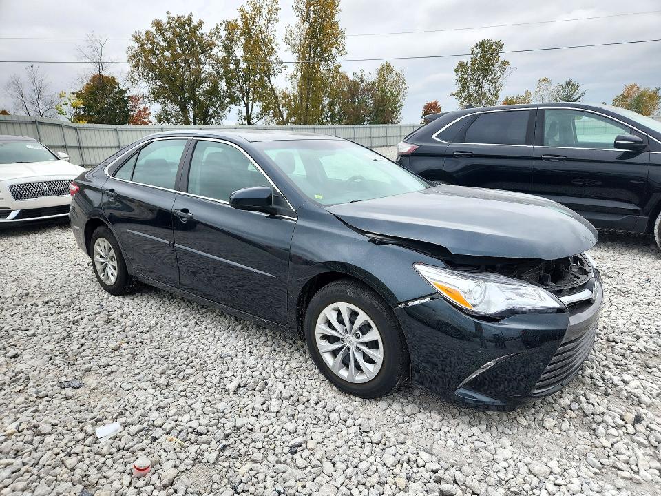 Снимка 4 от търг – 2016 TOYOTA CAMRY с VIN 4T1BF1FKXGU125723