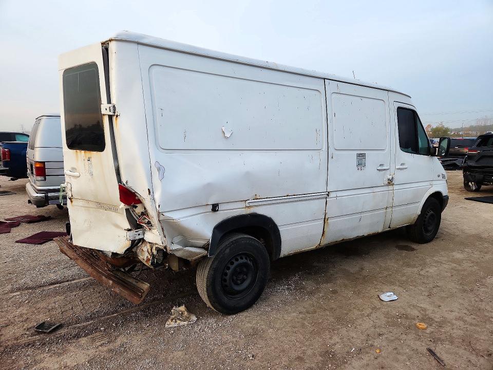 Photo 3 from auction – 2006 DODGE SPRINTER with VIN WD0PD644565871966