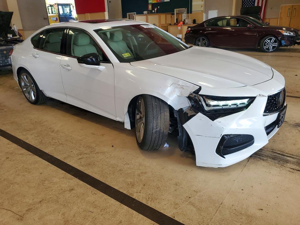 Снимка 4 от търг – 2021 ACURA TLX с VIN 19UUB6F44MA010685