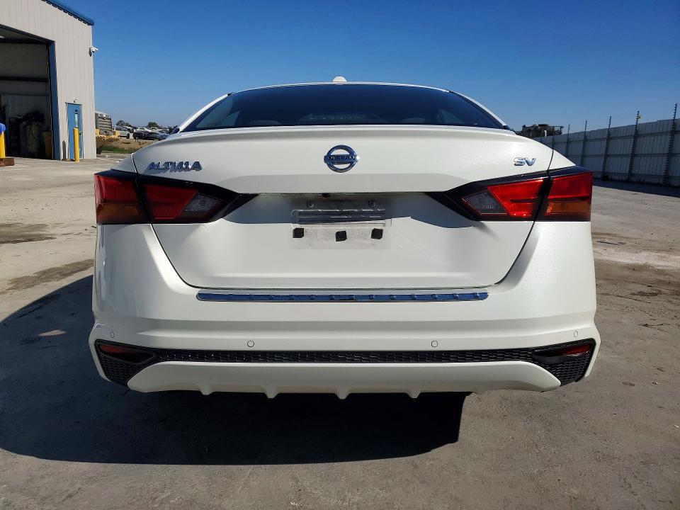 Photo 6 from auction – 2022 NISSAN ALTIMA with VIN 1N4BL4DVXNN368828