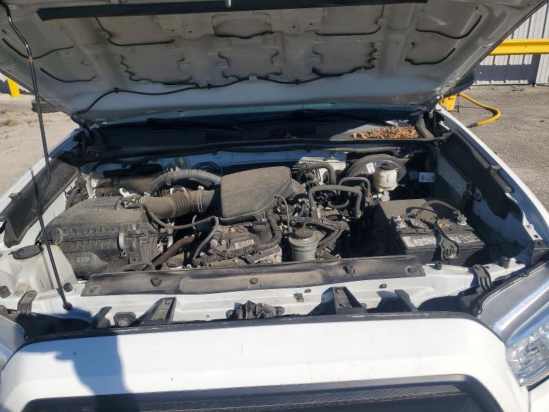 Photo 11 from auction – 2022 TOYOTA TACOMA with VIN 3TYRX5GN7NT065891