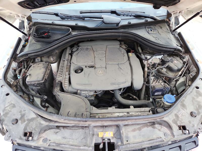 Снимка 12 от търг – 2015 MERCEDES-BENZ ML с VIN 4JGDA5JB7FA480807