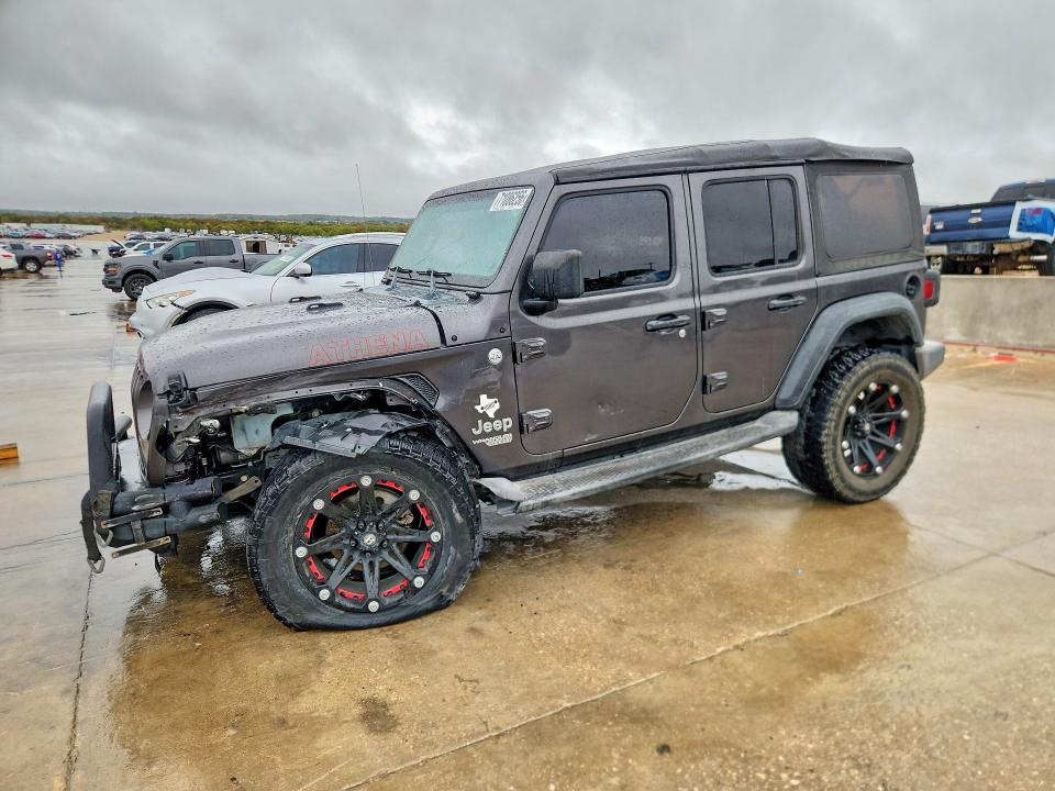 JEEP WRANGLER UNLIMITED 2018 с VIN 1C4HJXDG3JW151381 - Снимка от търг