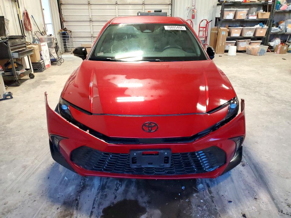Photo 5 from auction – 2026 TOYOTA CAMRY with VIN 4T1DAACK8TU220836