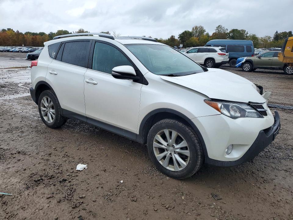 Снимка 4 от търг – 2014 TOYOTA RAV4 с VIN 2T3DFREV3EW187648