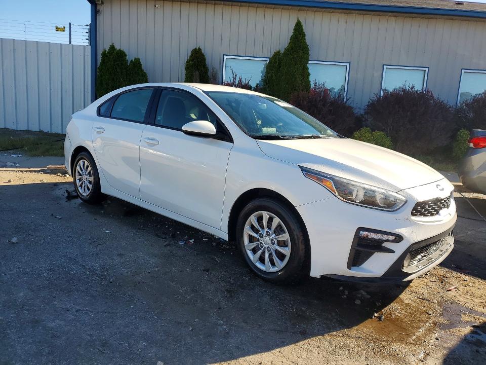 Zdjęcie 4 z aukcji – 2019 KIA FORTE z VIN 3KPF24AD2KE007605