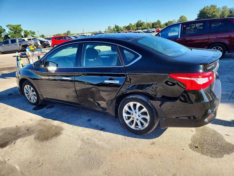 Снимка 2 от търг – 2017 NISSAN SENTRA с VIN 3N1AB7AP7HY225605