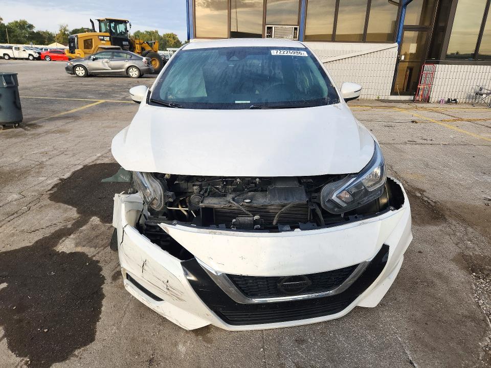 Photo 5 from auction – 2020 NISSAN VERSA with VIN 3N1CN8EVXLL882404