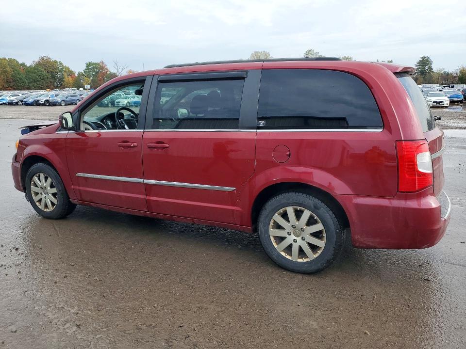 Снимка 2 от търг – 2016 CHRYSLER TOWN & COUNTRY с VIN 2C4RC1BG2GR287145