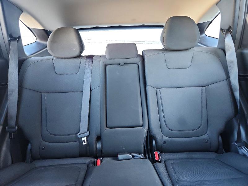 Photo 10 from auction – 2023 HYUNDAI TUCSON with VIN KM8JBCAE5PU231808