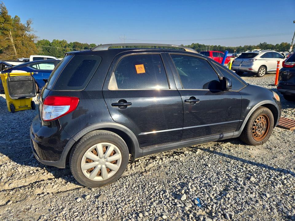 Photo 3 from auction – 2011 SUZUKI SX4 with VIN JS2YB5A33B6302150