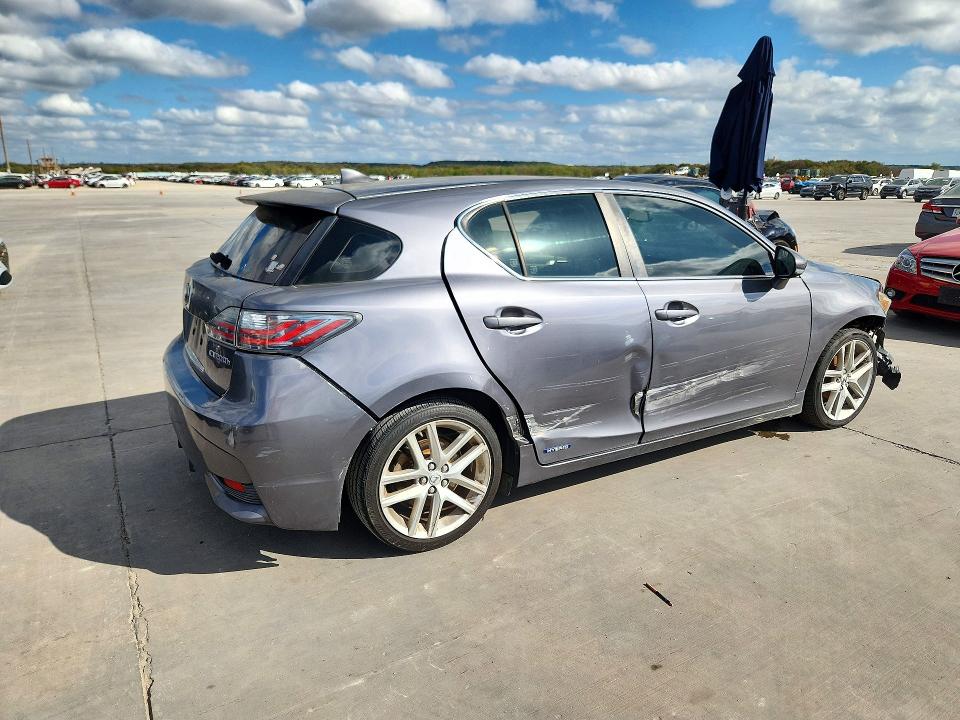 Фото 3 с аукциона – 2014 LEXUS CT с VIN JTHKD5BH4E2198878
