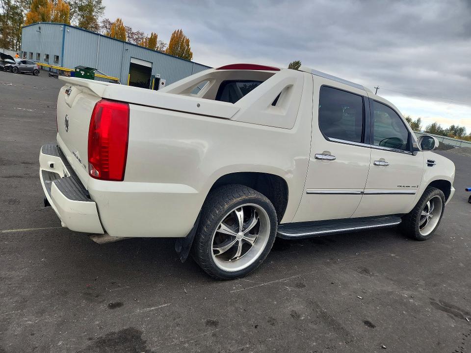 Photo 3 from auction – 2007 CADILLAC ESCALADE with VIN 3GYFK62827G131540