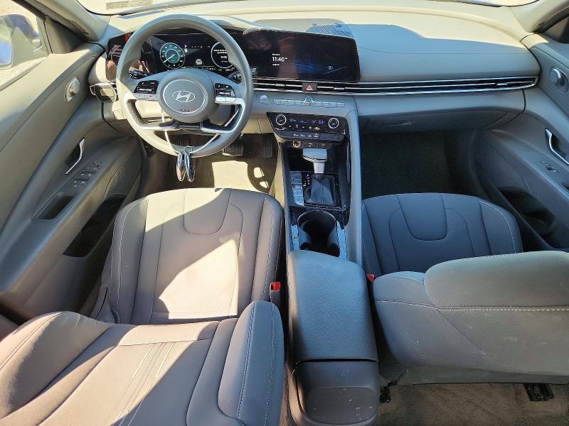 Снимка 8 от търг – 2024 HYUNDAI ELANTRA с VIN KMHLM4DJ9RU094490